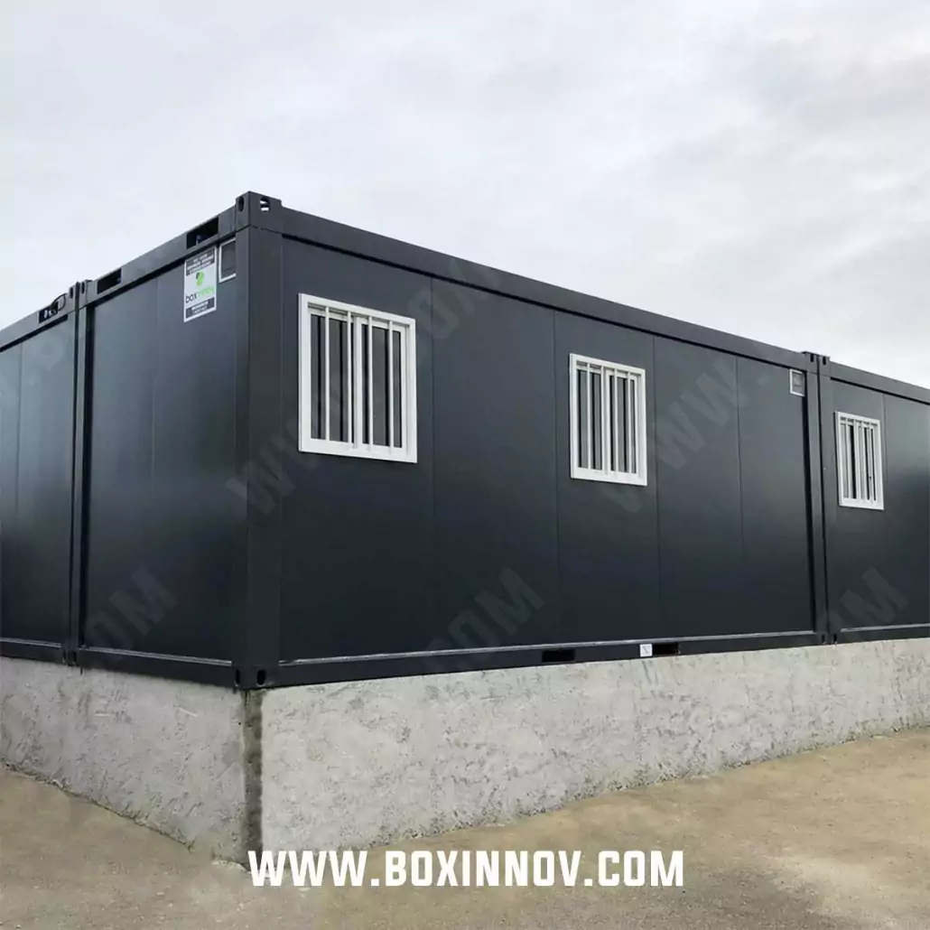 Bungalow pour une extension d'usine dans une zone industrielle.